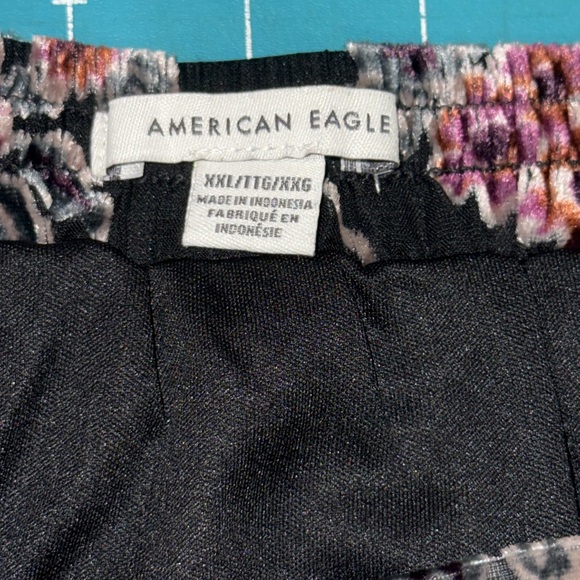 American Eagle Black With Velvet Floral Mini Skirt Sassy Sexy Boho Size XXL - Picture 7 of 10